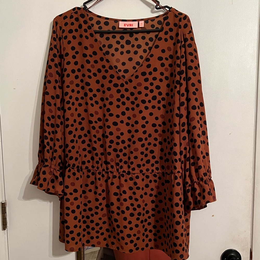 Evri beautiful rust blouse